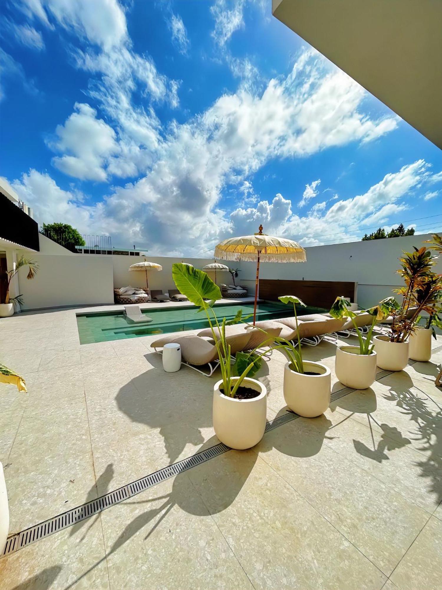 Bali Posh Hotel Pr Carolina Extérieur photo